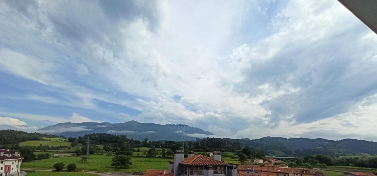 Duplex Con Vistas Al Picu Pienzu, Colunga Apartment Ngoại thất bức ảnh